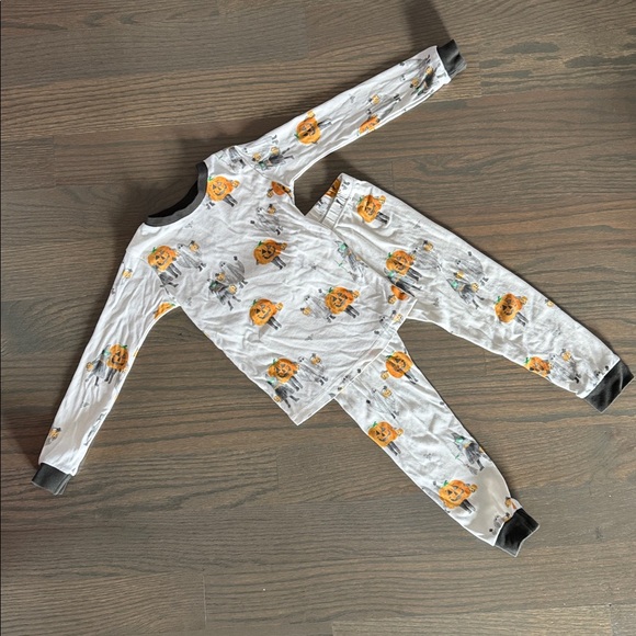 Burt’s Bees Baby Halloween Pajama Set🎃 | 3T - Picture 4 of 10